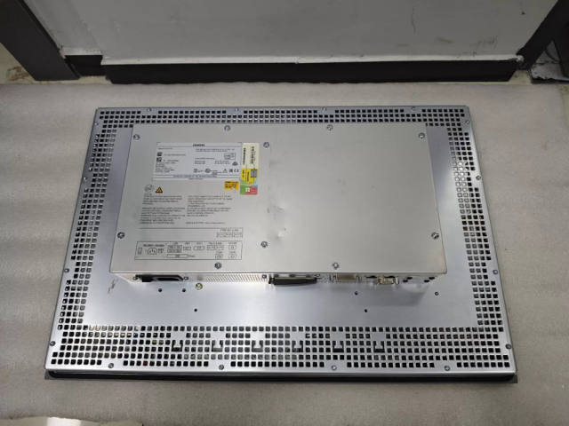 Siemens 6AV7240-3ED07-0HA3 Industrial Computer