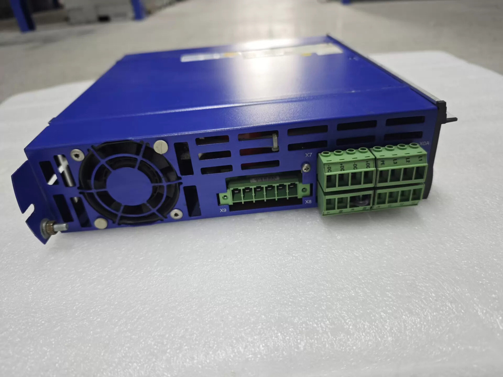 Kollmorgen SERVOSTAR610 S61000 SERVOSTAR 610 AC Servo Drive