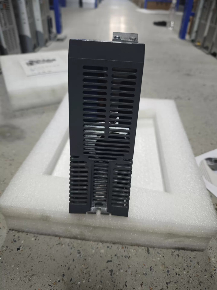 Kollmorgen AKD-P01207-NBCN-0081 AC Servo Drive