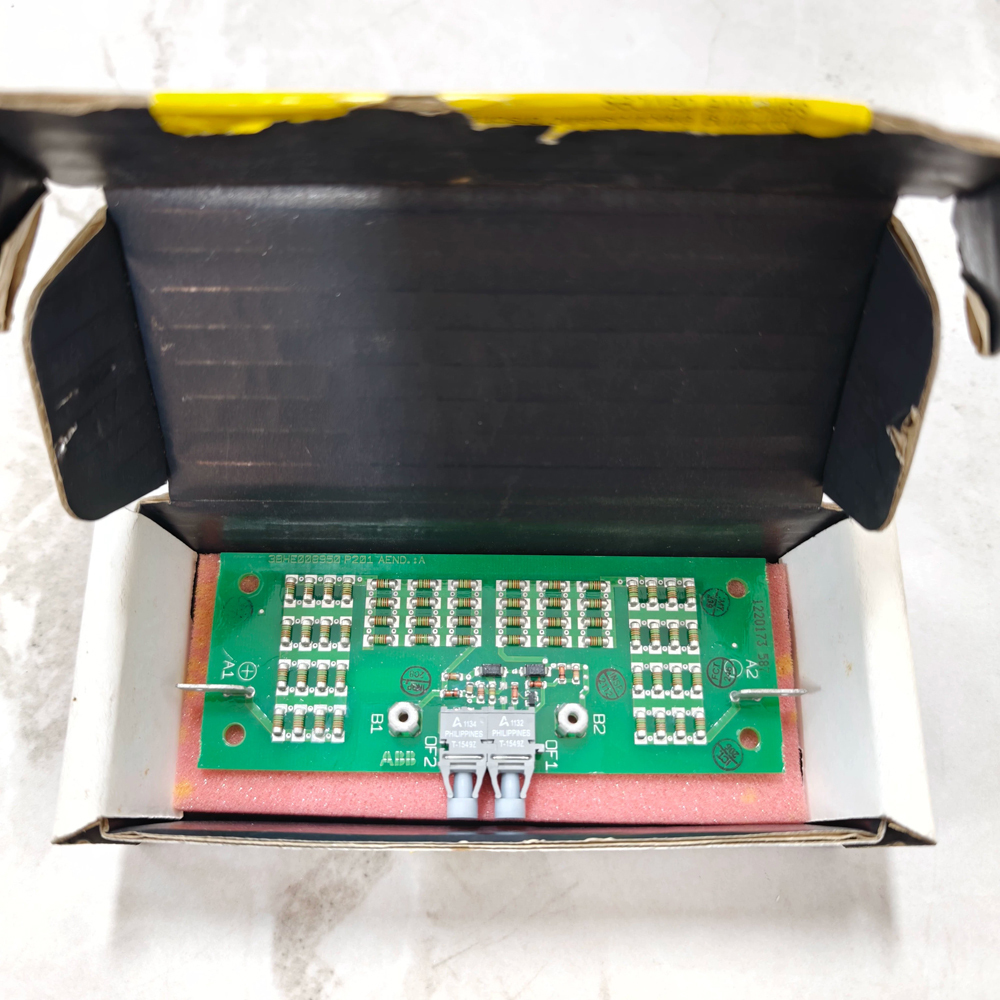 ABB 3BHE009017R0102 XV C724 BE VLSCD Control Board
