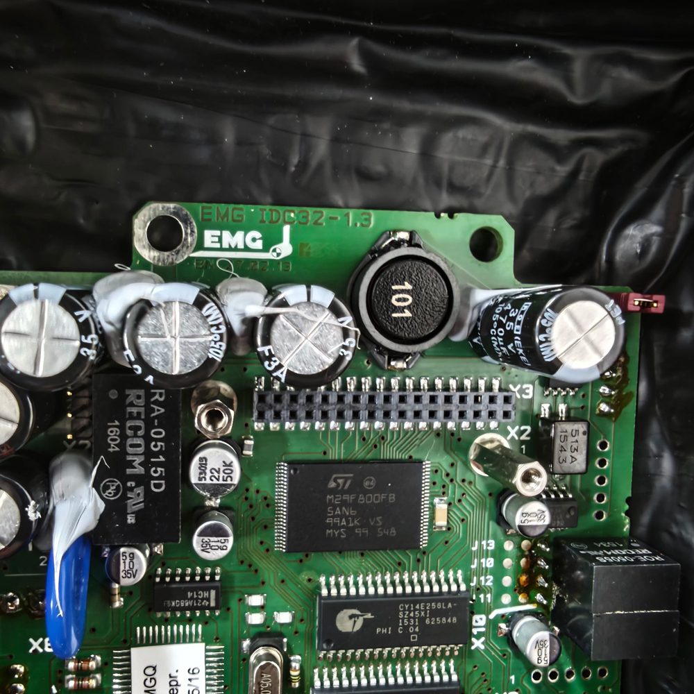 EMG IDC32-13 Control Board