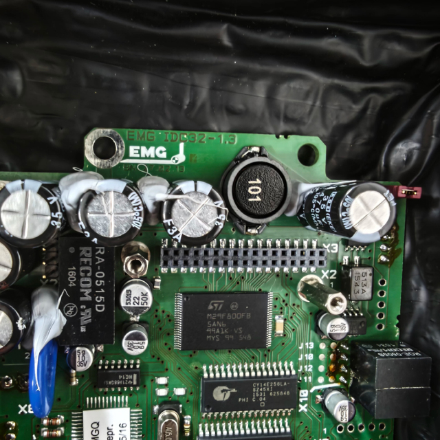 EMG IDC32-13 Control Board