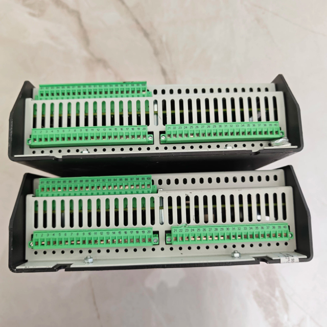 WOODWARD 8440-1878 Control Unit