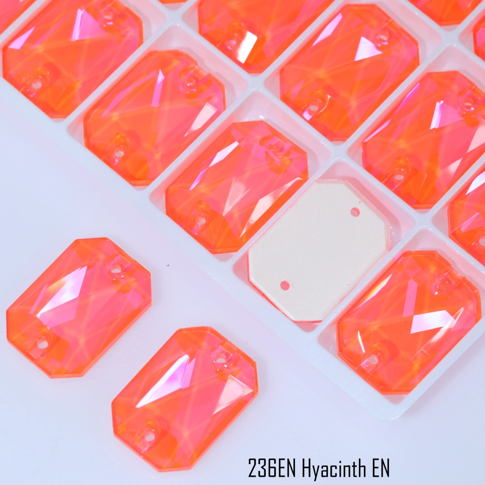 Luminous Emerald Cut Glass Crystal Sew-on Stones Paint Effect Style Sparkling Sewing Stones for Clothing Decoration Rhinestones