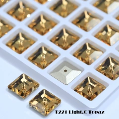 T221 LightC Topaz F
