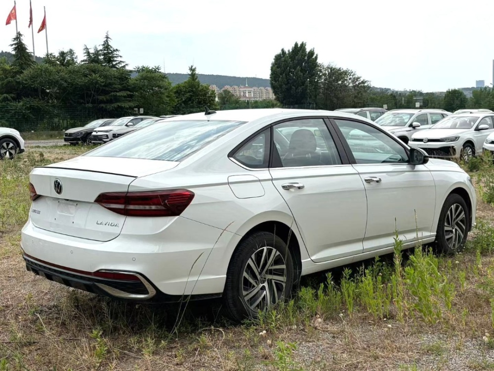  Volkswagen Lavida Plus
