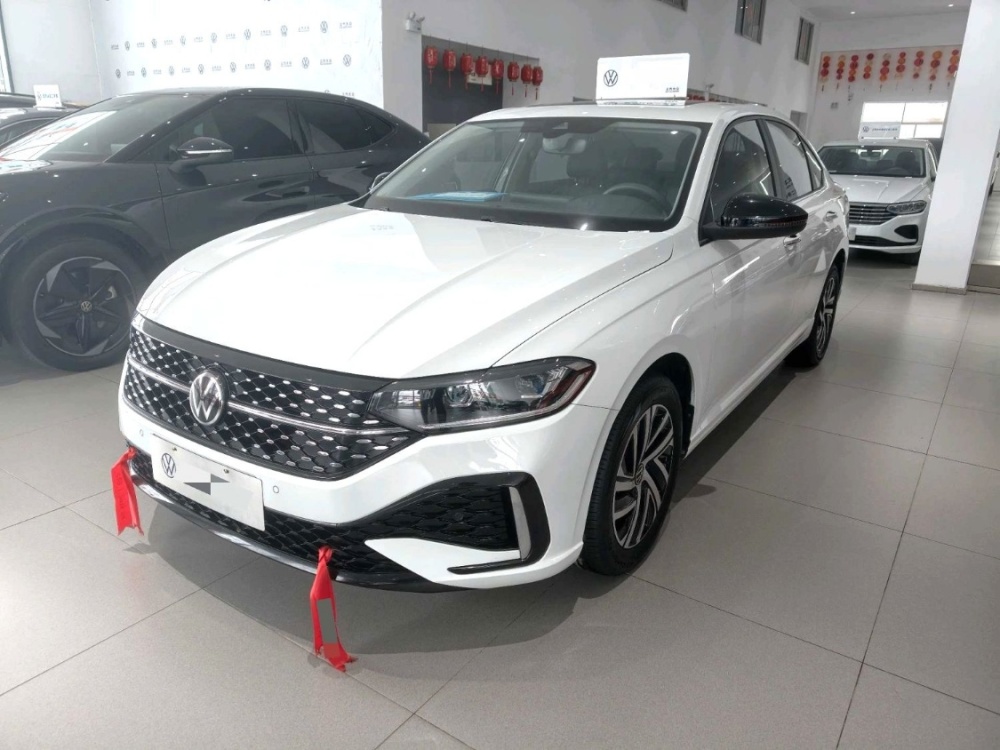 Volkswagen Lavida Plus