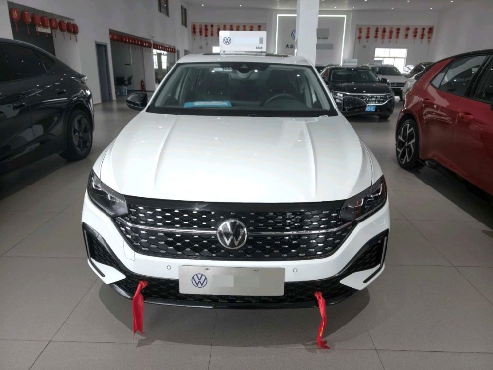 Volkswagen Lavida Plus