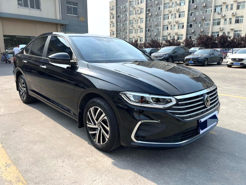 Volkswagen Lavida Plus