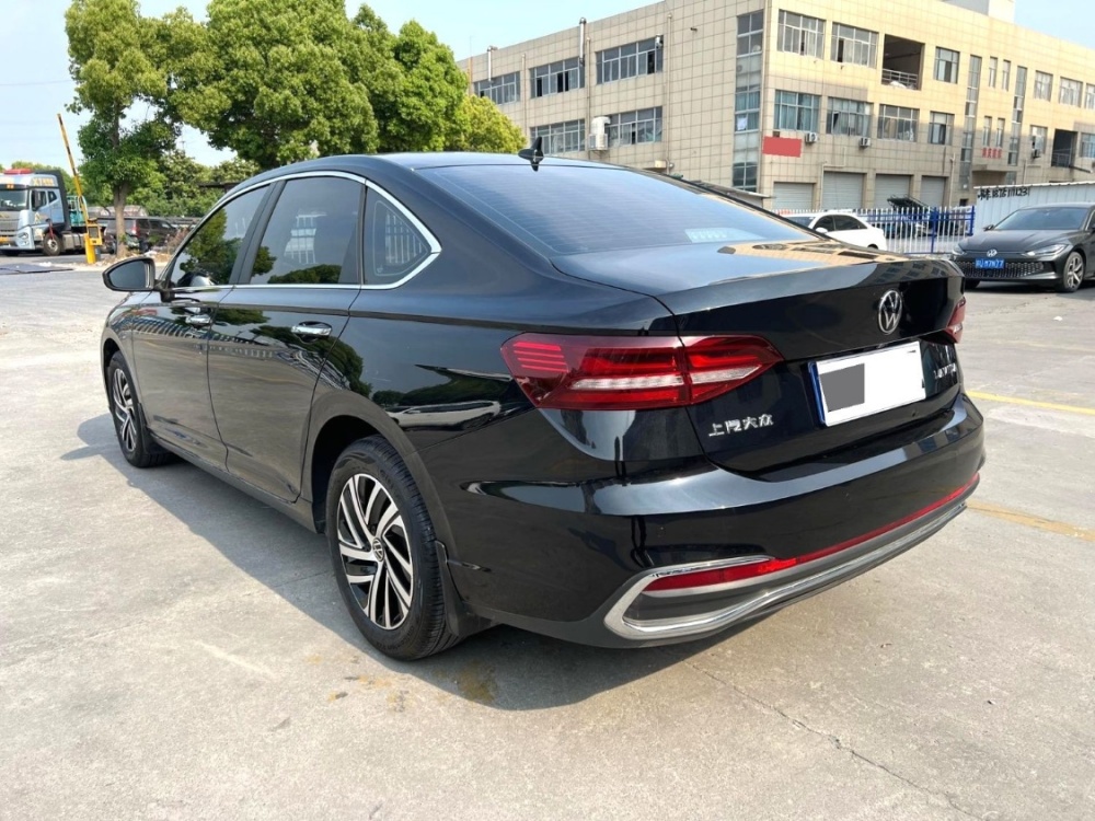 Volkswagen Lavida Plus