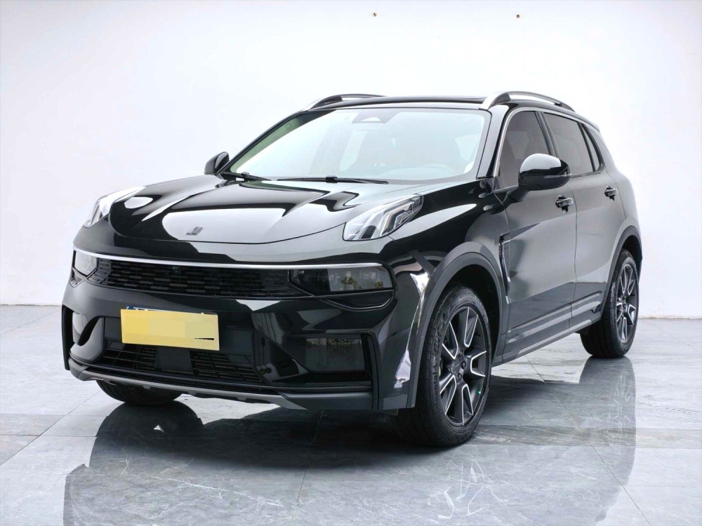 Lynk & Co 01