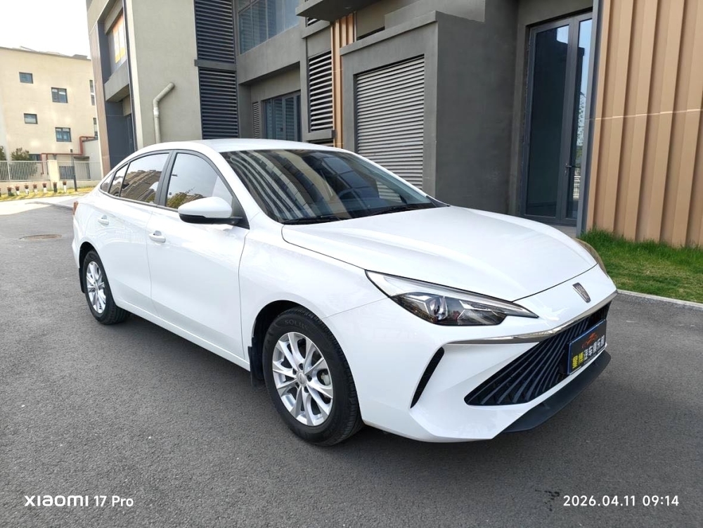Roewe i5