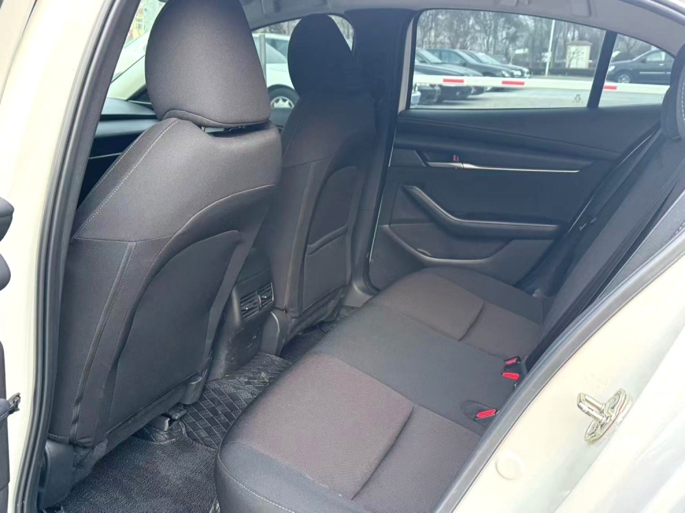 Mazda 3 Axela