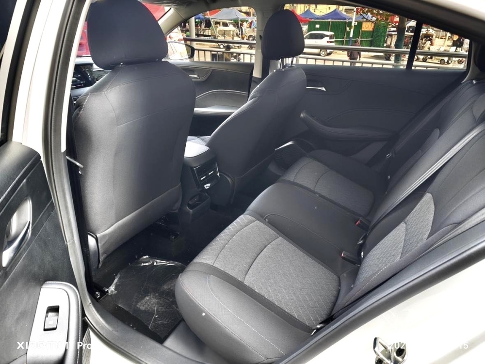 Roewe i5