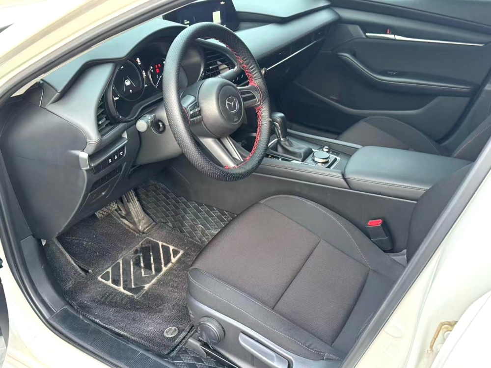 Mazda 3 Axela