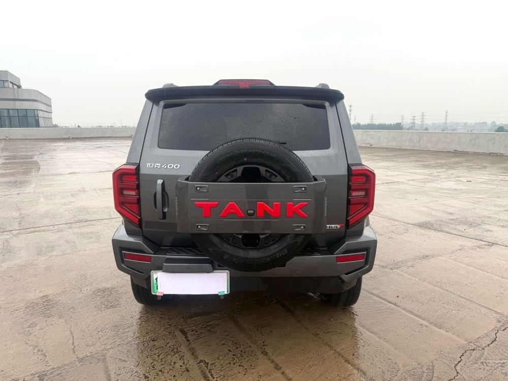 TANK 400 Hi4-T PHEV
