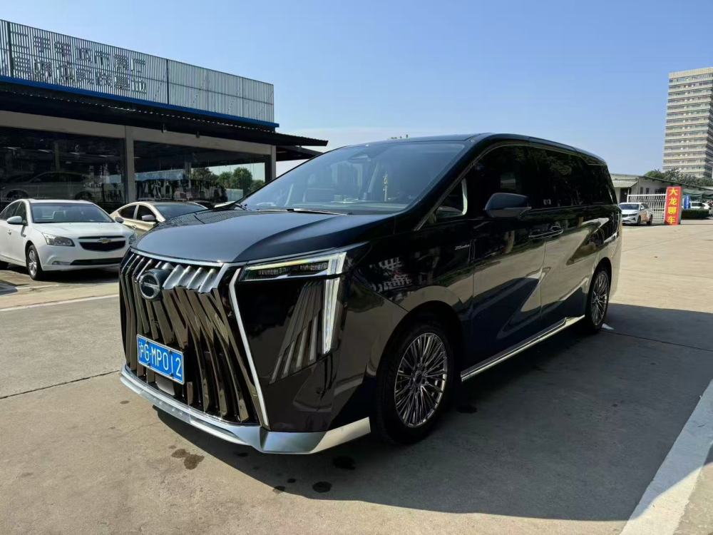 GAC Trumpchi M8
