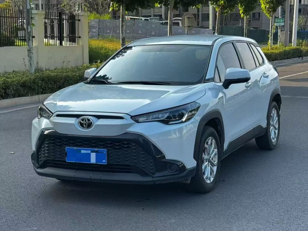 Toyota Frontlander 2.0 Elite Edition