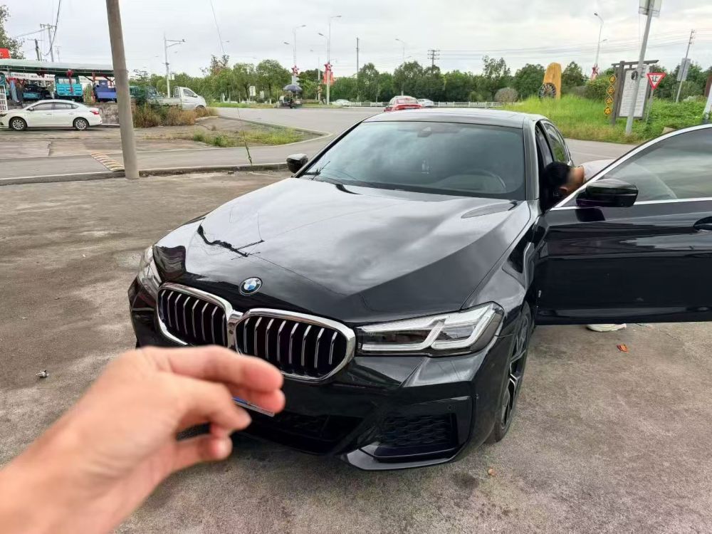 2023 BMW 530Li M Sport Package