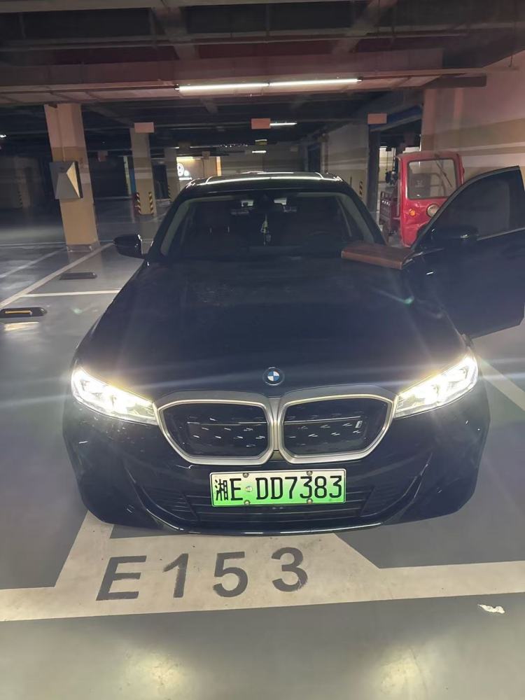 BMW i3 2024 eDrive 35 L