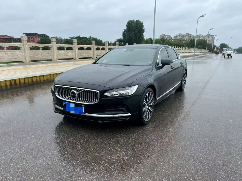 Volvo S90 Zhiyuan Luxury Edition