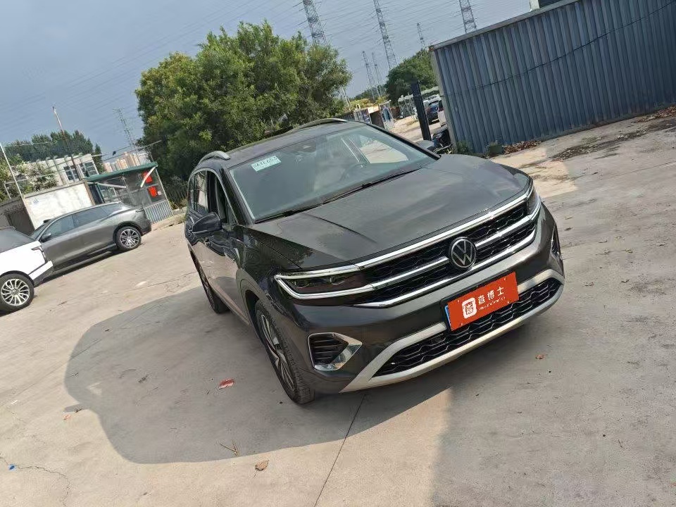 Volkswagen Talagon 4WD Luxury Limited Edition
