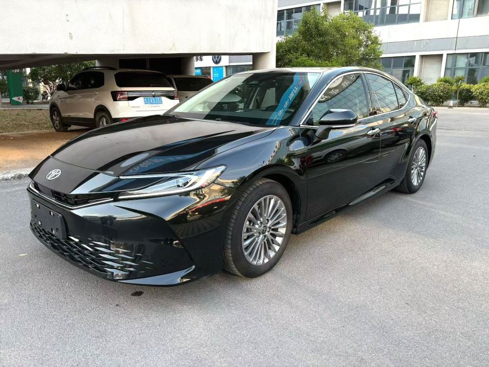 Toyota Camry 2.0GVP Luxury Edition