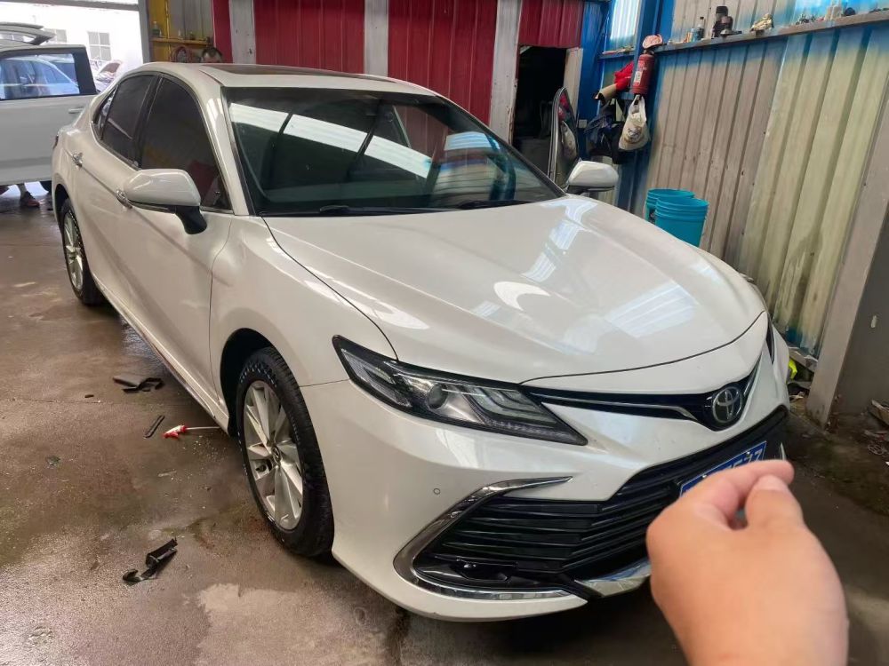 Toyota Camry Luxury Edition