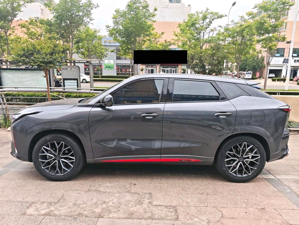 Changan Oshan Z6