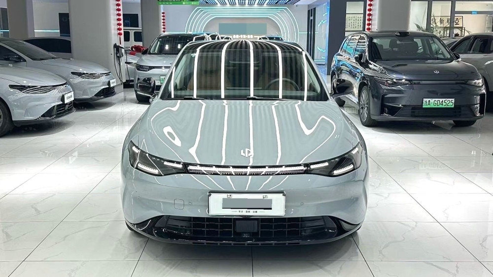 Leapmotor C01