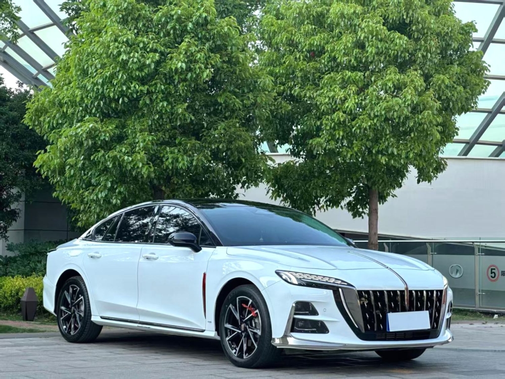Hongqi H6
