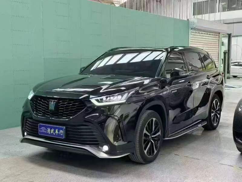 Toyota Crown Kluger 2.5 Hybrid 4WD Luxury Edition