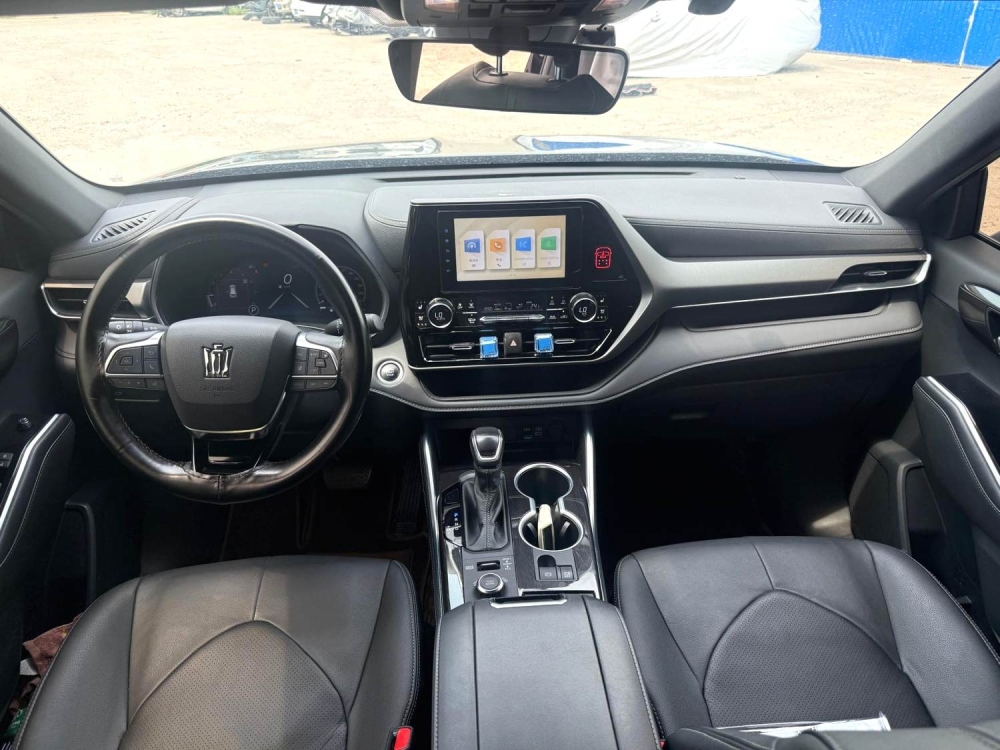 Crown Kluger