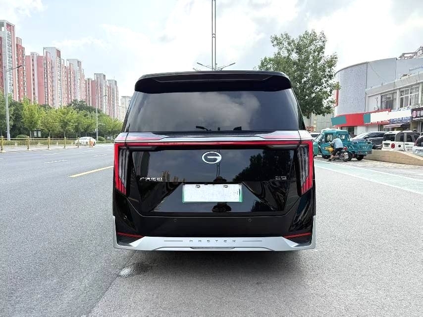Trumpchi E9