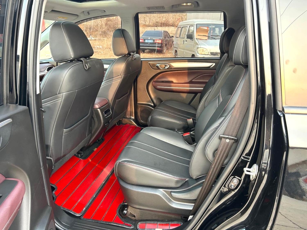 Trumpchi M6