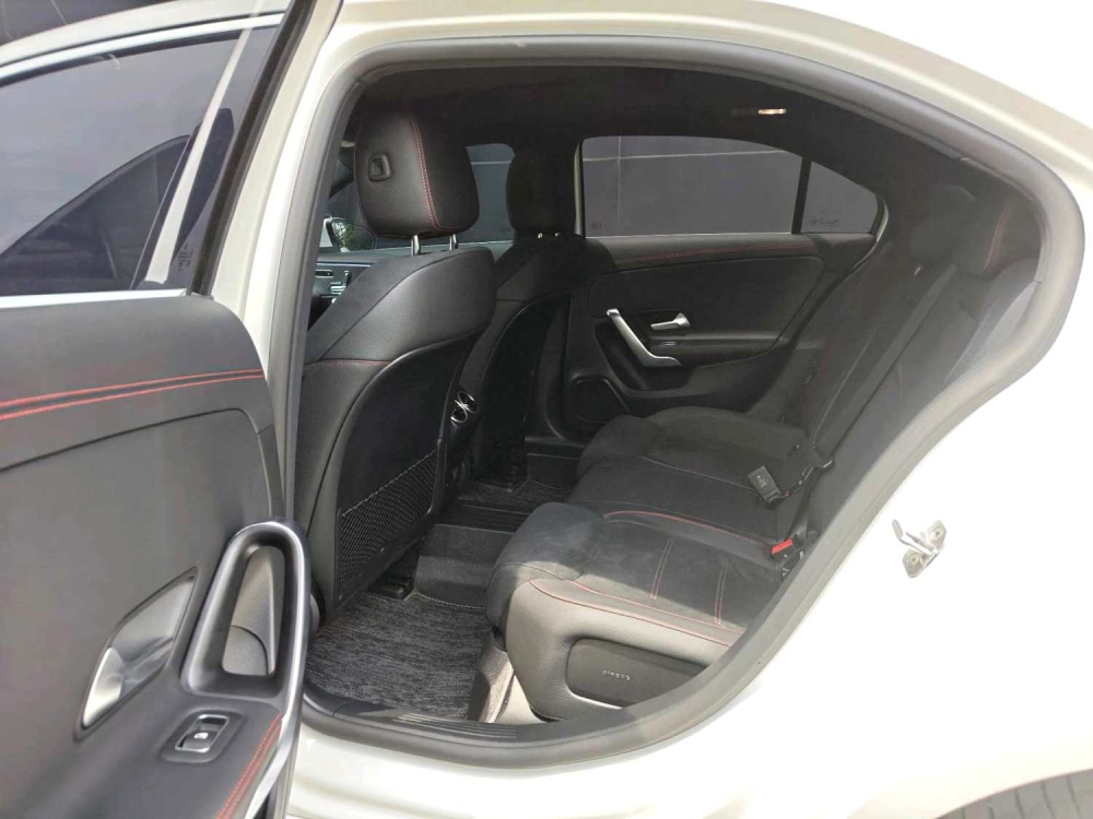 A-Class A200L