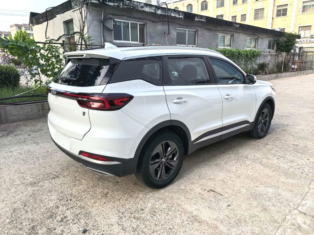 Tiggo 7