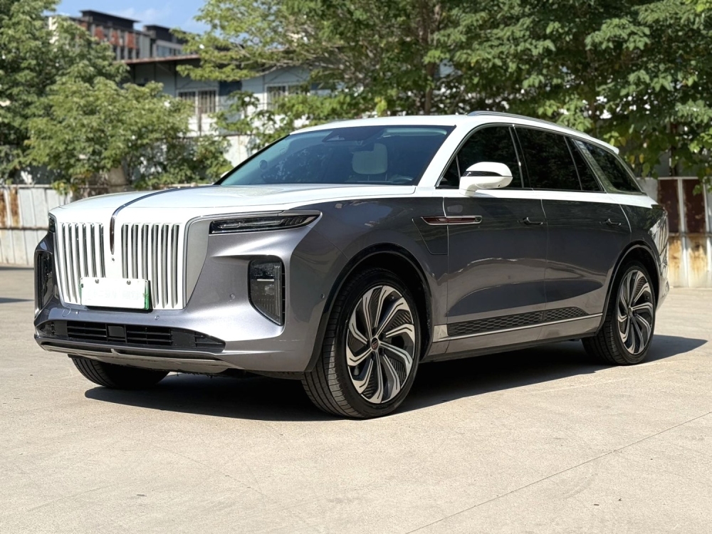 Hongqi E-HS9