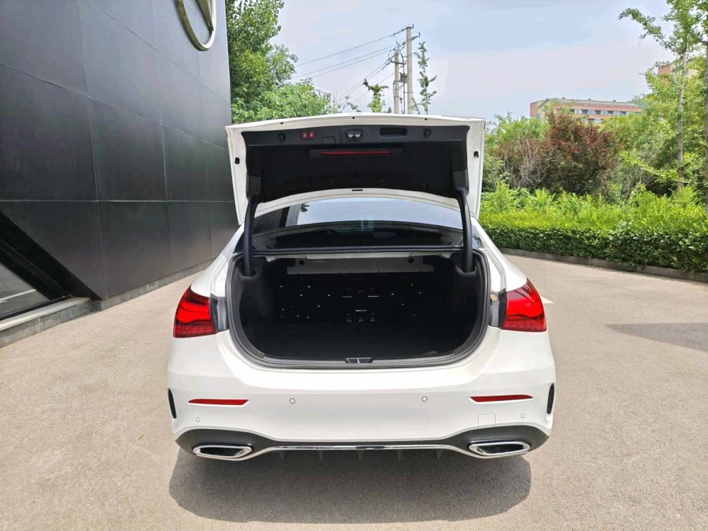 A-Class A200L