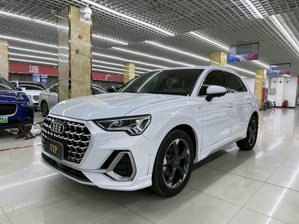 Q3