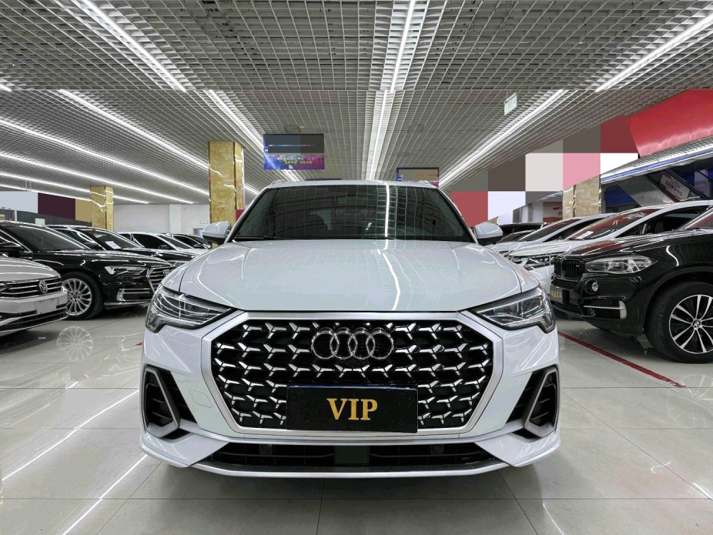 Q3