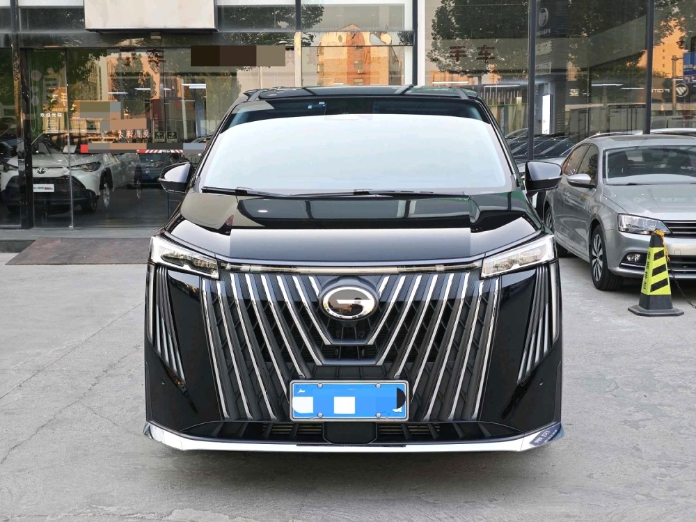 Trumpchi M8