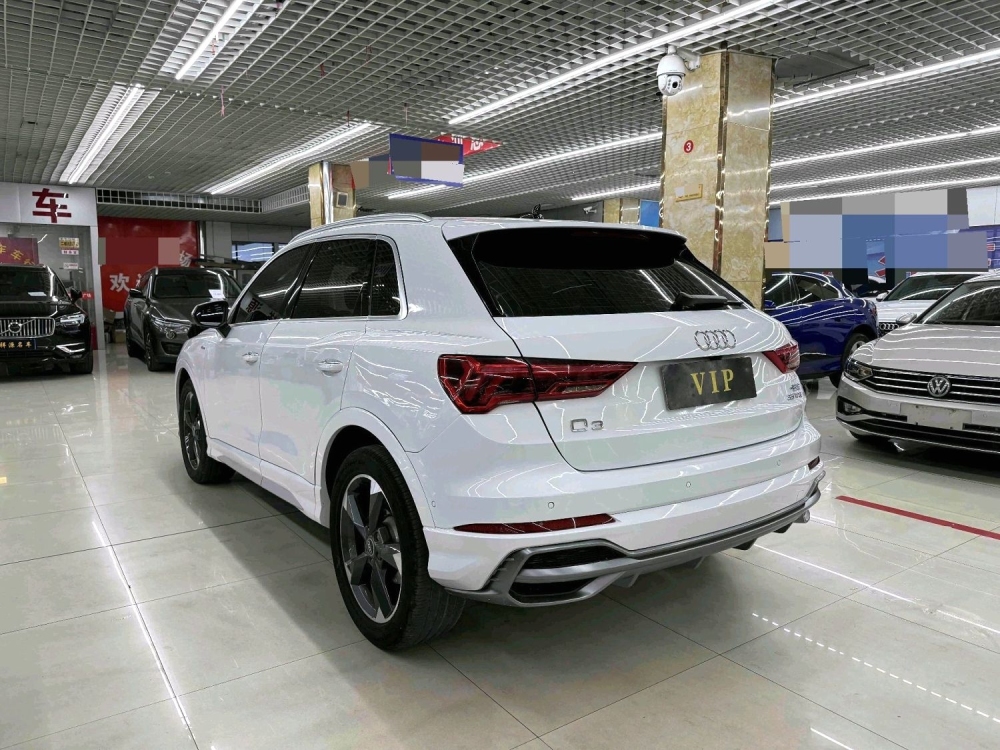 Q3