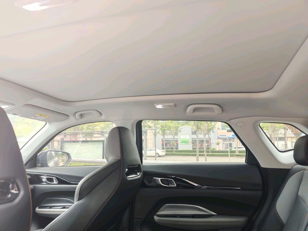 Changan Oshan Z6