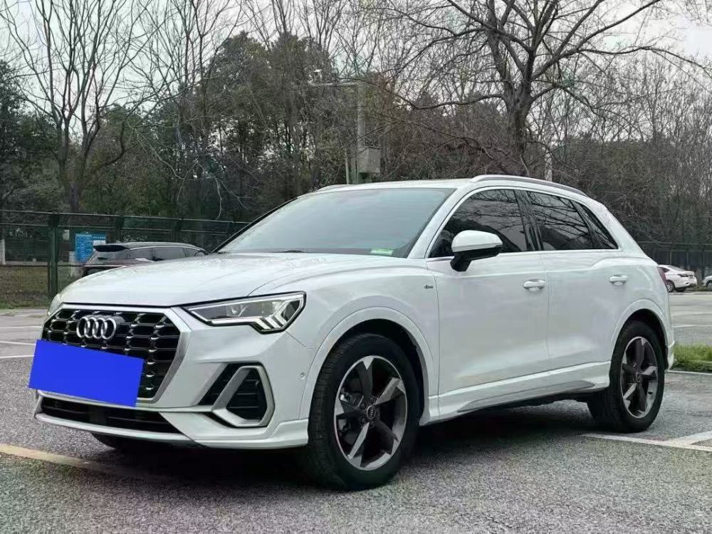 Audi Q3 35 TFSI Fashion Dynamic Edition
