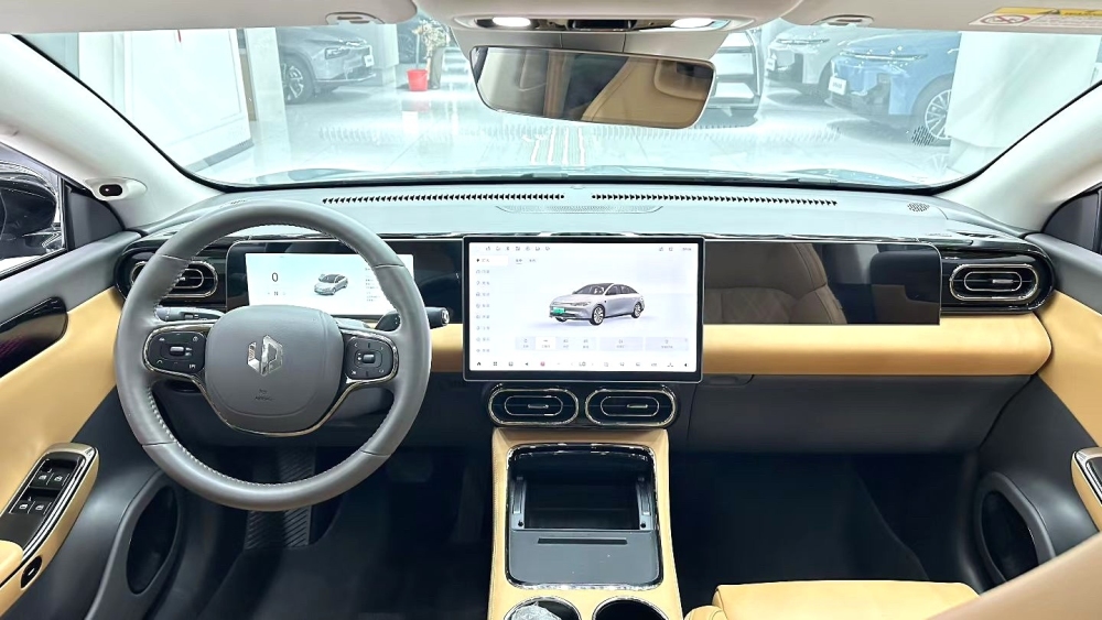 Leapmotor C01