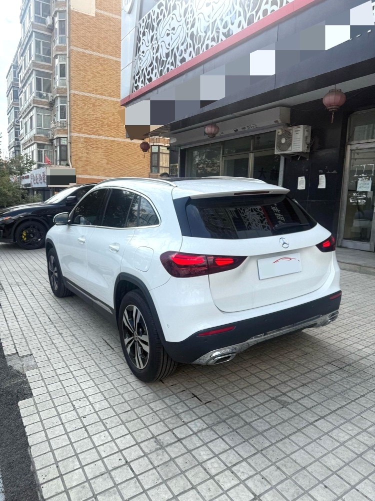 GLA 200