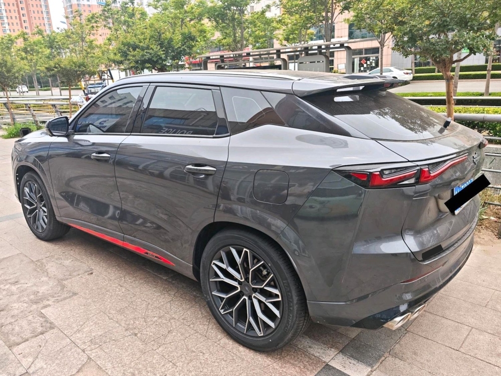 Changan Oshan Z6