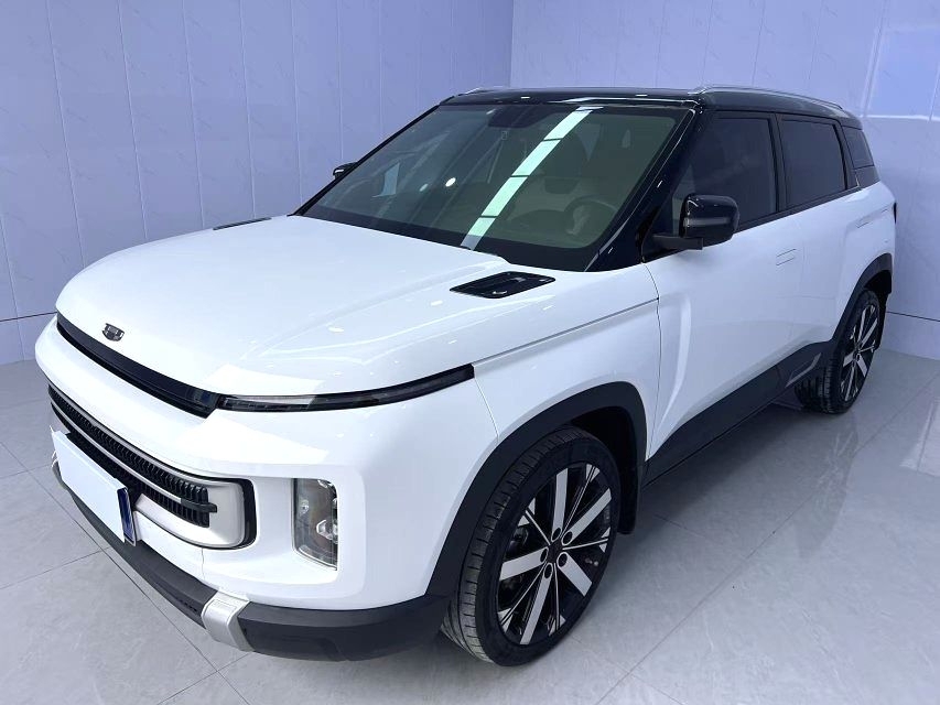Geely ICON