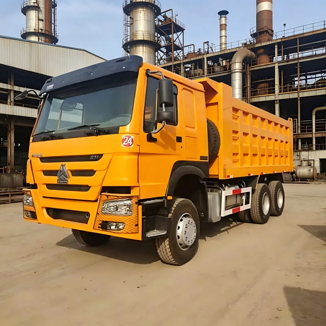 中国重汽豪沃10轮自卸车8×4 451-500马力新型重型翻斗车